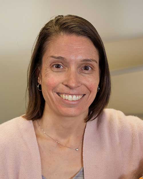 Dr Camilla Hoyos